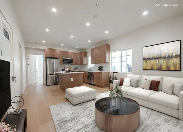 Property at 4222 W Adams Blvd Unit 4222 1/2, Los Angeles, CA, 90018, 3 beds, 2 baths, [object Object]