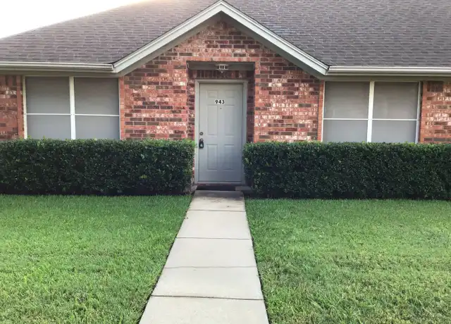 Property at 943 Austin Ct, Weatherford, TX, 76086, 2 beds, 2 baths, [object Object]