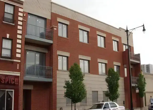 Property at 1310 W Devon Ave, Chicago, IL, 60660, 2 beds, 2 baths, [object Object]