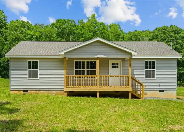 Property at 674 Eber Rd SE, Dalton, GA, 30720, 3 beds, 2 baths, [object Object]