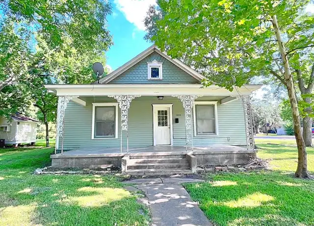 Property at 1404 6th St, Bay City, TX, 77414, 3 beds, 2 baths, [object Object]