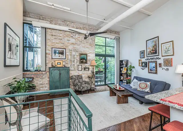 Property at 601 Linden Pl #117, Evanston, IL, 60202, 1 bed, 1 bath, [object Object]