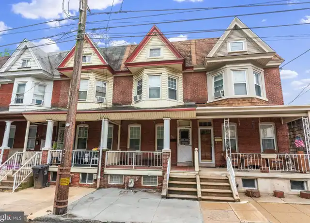 Property at 206 E Elm St, Norristown, PA, 19401, 3 beds, 2 baths, [object Object]
