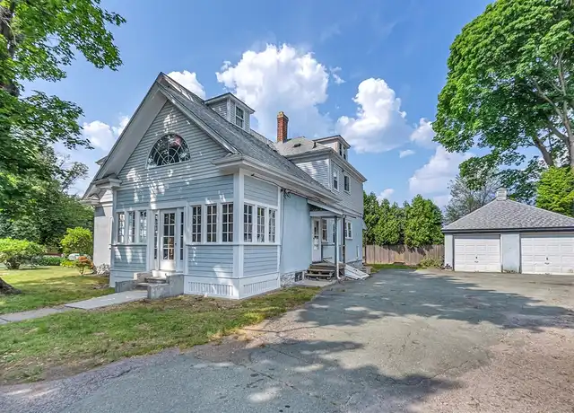 Property at 726 Highland Ave Unit 1, Needham, MA, 02494, 2 beds, 1 bath, [object Object]