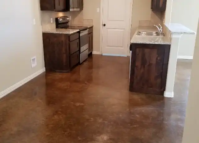 Property at 120 Crossfire Ct Unit 120, Weatherford, TX, 76088, 3 beds, 2 baths, [object Object]