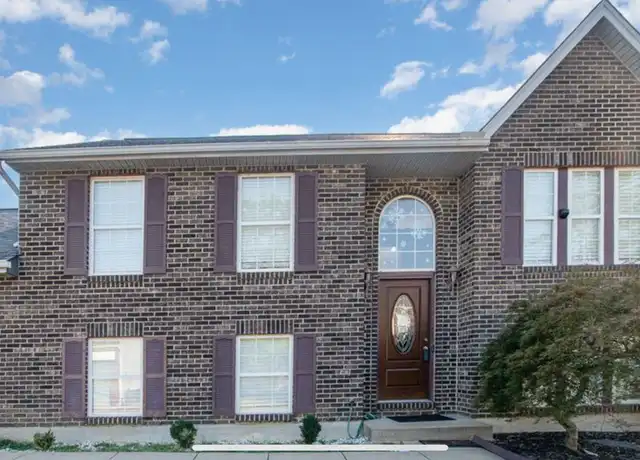 Property at 9155 Hawksridge Dr, Covington, KY, 41017, 5 beds, 3 baths, [object Object]