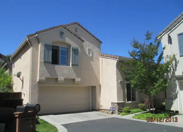 Property at 37303 Pinehurst Ter, Fremont, CA, 94536, 4 beds, 2.5 baths, [object Object]