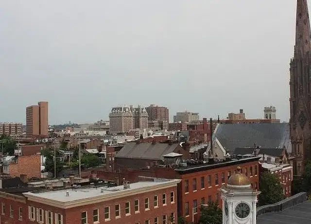 Photo of 301 W Madison St, Baltimore, MD 21201