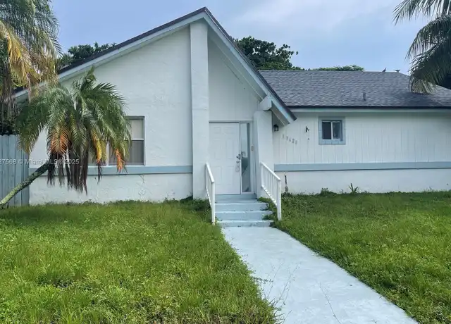 Property at 13628 SW 287th Ln, Homestead, FL, 33033, 2 beds, 2 baths, [object Object]