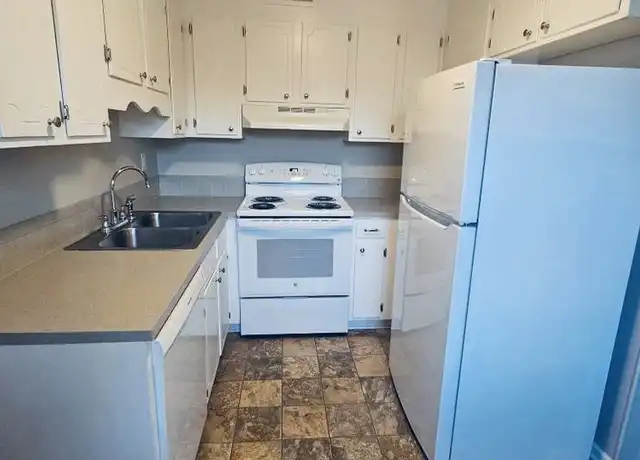 Property at 100 W Meadow Dr Unit 101-K, Winston-Salem, NC, 27103, 2 beds, 1 bath, [object Object]