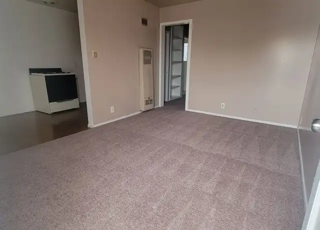 Property at 401 E Market St Unit 5404-1, Long Beach, CA, 90805, 1 bed, 1 bath, [object Object]