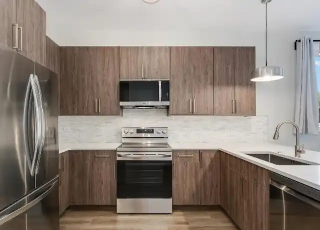 Property at 3950 S Indiana Ave, Chicago, IL, 60653, 4 beds, 3 baths, [object Object]