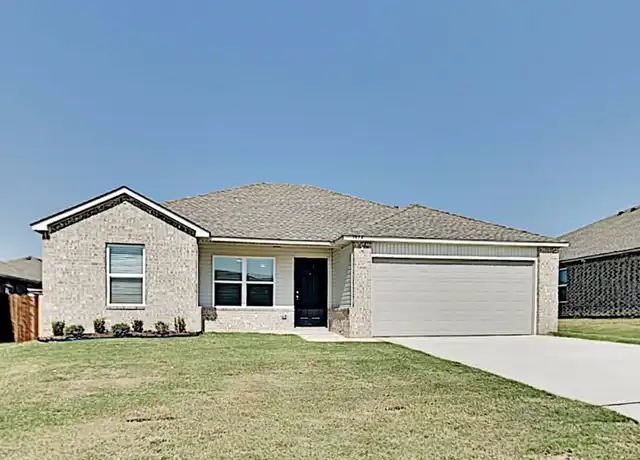 Property at 1924 Twisted Oak Ct, Shawnee, OK, 74804, 3 beds, 2 baths, [object Object]