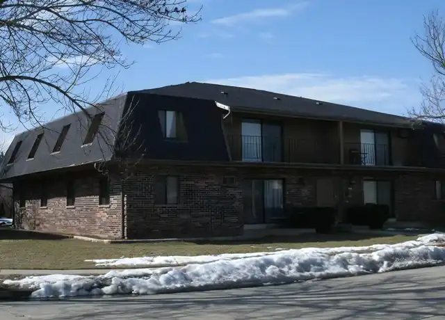 Property at 1717 S 115 Ct, West Allis, WI, 53214, 2 beds, 1 bath, [object Object]