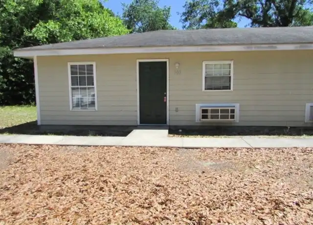 Property at 303 Highland Ave, Sumter, SC, 29150, 2 beds, 1 bath, [object Object]