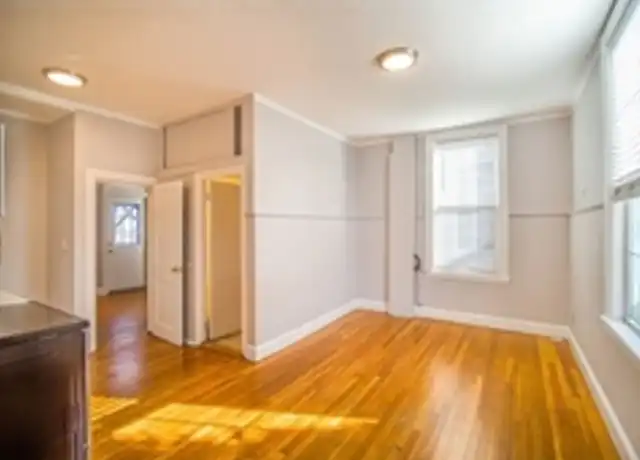 Property at 510 E Broadway, South Boston, MA, 02127, 1 bed, 1 bath, [object Object]