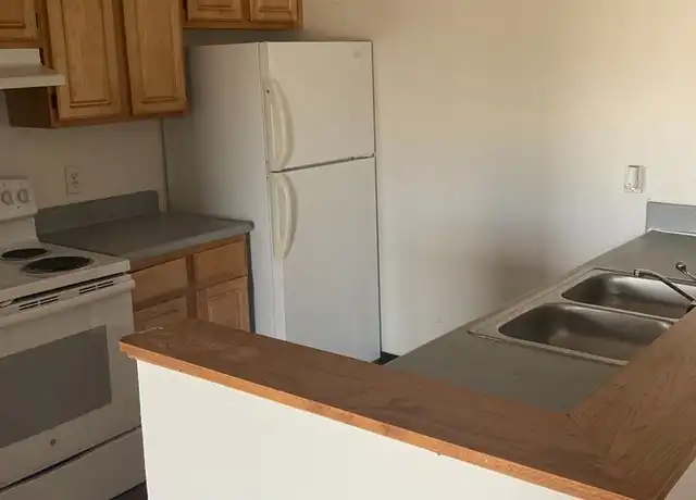 Property at 2902 Iowa St Unit 19, Perry, IA, 50220, 2 beds, 1 bath, [object Object]
