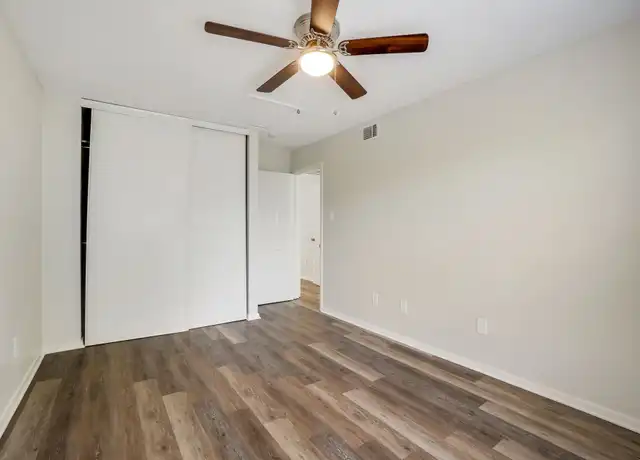 Property at The Dover - 1105 & 1107 UTA Blvd, Arlington, TX, 76012, 2 beds, 1 bath, [object Object]