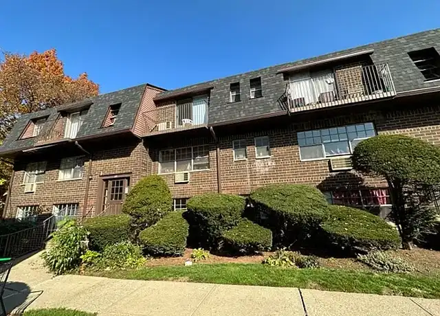 Property at Brookdale Apartments - 95 Tracy Pl, Hackensack, NJ, 07601, 1 bed, 1 bath, [object Object]