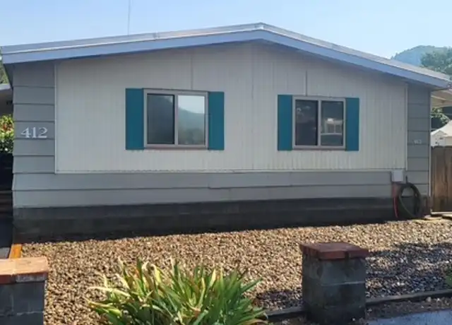 Property at 412 Oak St, Rogue River, OR, 97537, 3 beds, 2 baths, [object Object]