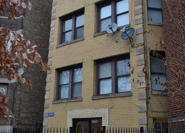Property at 2948 W Nelson St #1, Chicago, IL, 60618, 3 beds, 1 bath, [object Object]