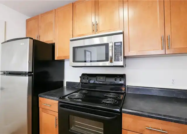 Property at 711 W 32nd St Unit 113, Austin, TX, 78705, 1 bed, 1 bath, [object Object]