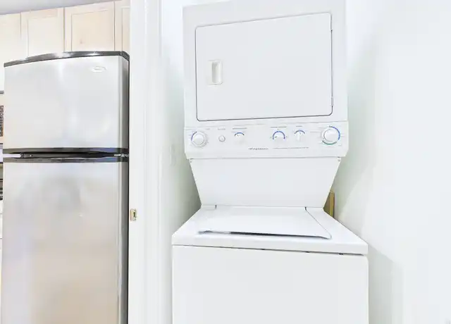 Property at 711 W 32nd St Unit 125, Austin, TX, 78705, 1 bed, 1 bath, [object Object]