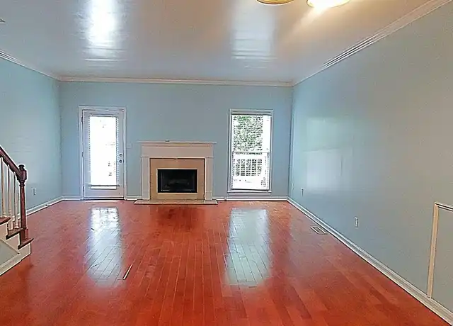 Property at 1731 Ashwood Ln, Birmingham, AL, 35209, 2 beds, 2.5 baths, [object Object]