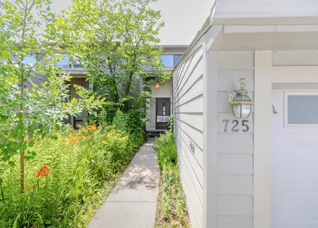 Property at 725 Peninsula Ct, Ann Arbor, MI, 48105, 3 beds, 2.5 baths, [object Object]