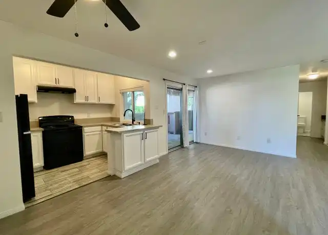 Property at 3250 Ashford St Unit I, San Diego, CA, 92111, 1 bed, 1 bath, [object Object]