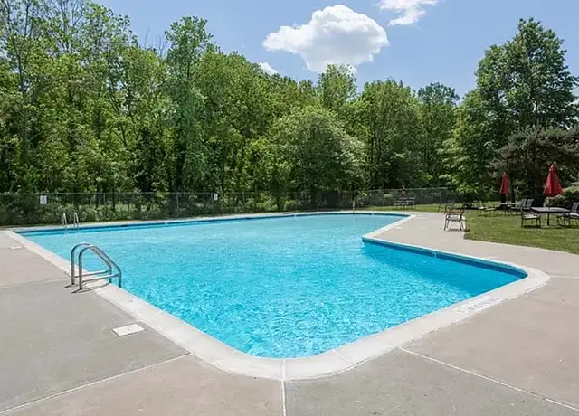 Photo of 50 N Evergreen Rd, Edison, NJ 08837