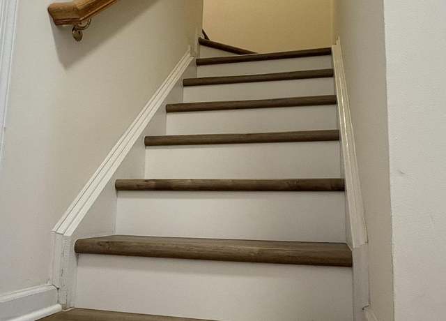 Photo of 42685 Sandman Ter, Chantilly, VA 20152