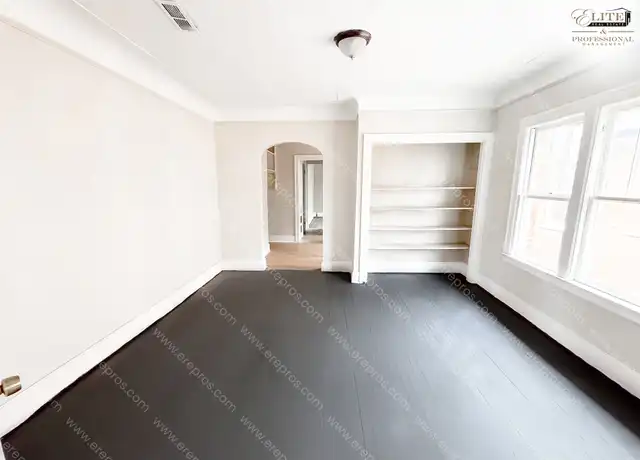 Property at 4253 W Grand St, Detroit, MI, 48238, 1 bed, 1 bath, [object Object]