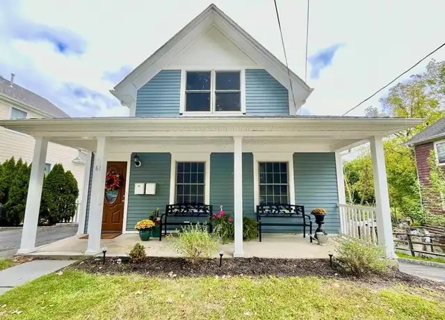 Property at 61 South St Unit 2F, Warwick, NY, 10990, 3 beds, 2 baths, [object Object]