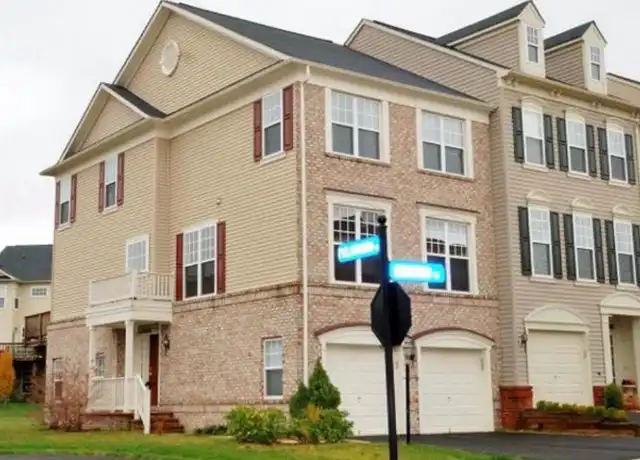 Property at 43229 Broxton Ter, Broadlands, VA, 20148, 3 beds, 2.5 baths, [object Object]