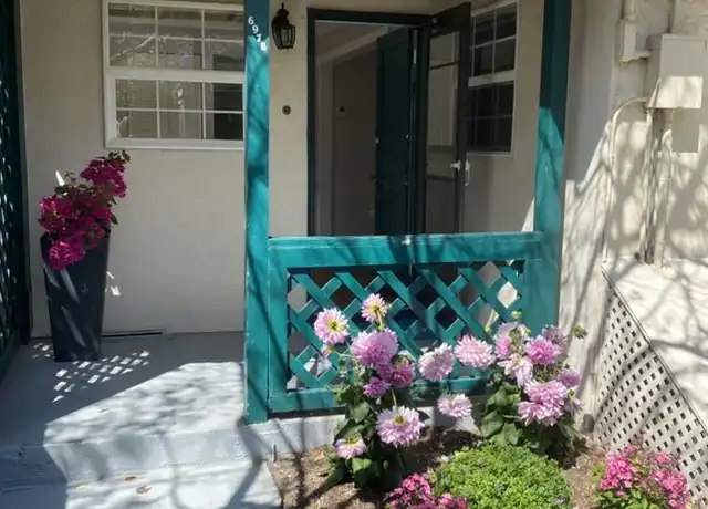 Property at 697 Menlo Ave Unit B, Menlo Park, CA, 94025, 1 bed, 1 bath, [object Object]