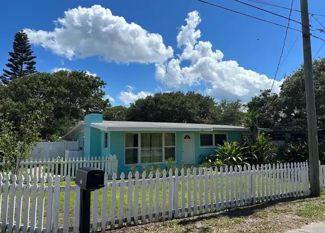 Property at 603 Oakwood Ave, New Smyrna Beach, FL, 32169, 3 beds, 2 baths, [object Object]