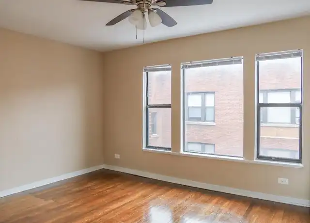 Property at 1226 W Gunnison St, Chicago, IL, 60640, 1 bed, 1 bath, [object Object]