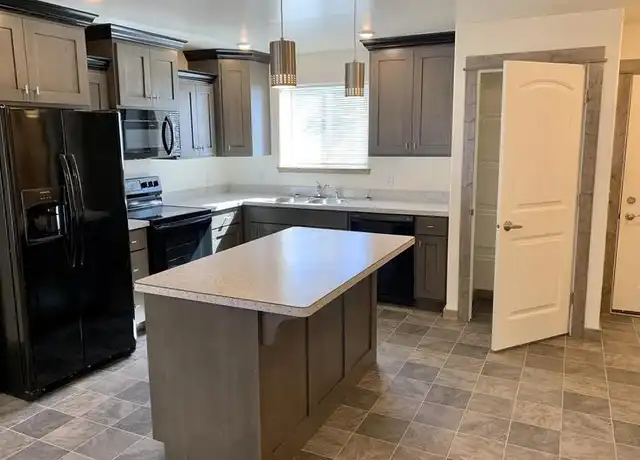 Property at 821 Gibbon St Unit 1, Helena, MT, 59601, 3 beds, 1.5 baths, [object Object]