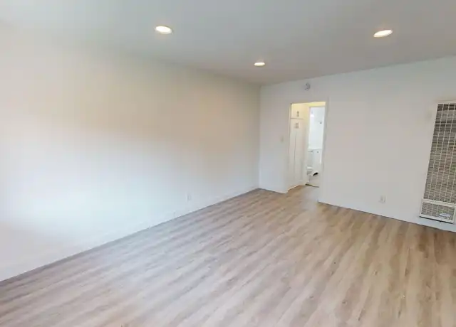 Property at 2241 W 14th St Unit 6, Los Angeles, CA, 90006, 1 bed, 1 bath, [object Object]