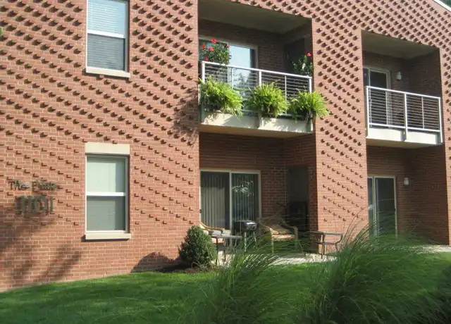 Property at The Flats Herr Lane - 1101 Abbeywood Rd, Louisville, KY, 40222, 2 beds, 2 baths, [object Object]