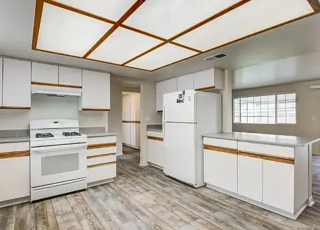 Property at El Centro New Fund Housing (Enlisted) - Military Housing - 3041 2nd St, El Centro, CA, 92243, 3-4 beds, 2 baths, [object Object]
