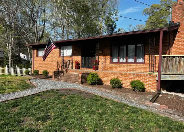 Property at 156 Barksdale Dr, Newport News, VA, 23608, 4 beds, 2.5 baths, [object Object]