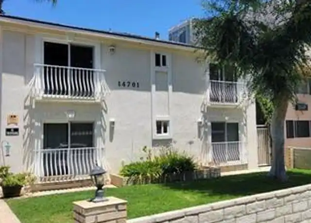 Property at 14701 Dickens St Unit 8, Sherman Oaks, CA, 91403, 2 beds, 1 bath, [object Object]