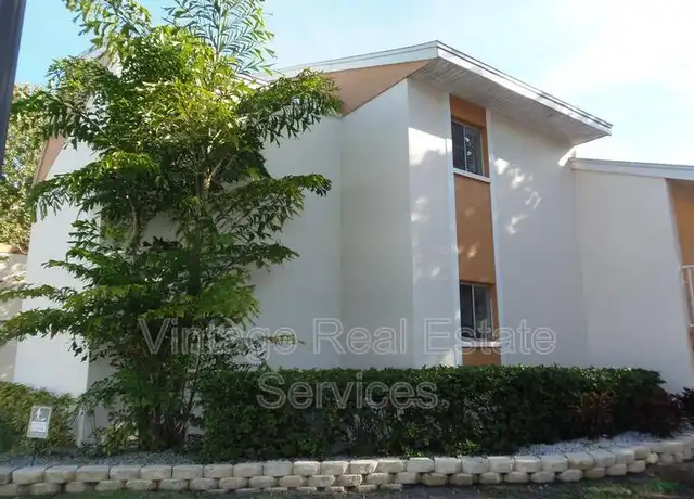 Property at 675 99th Ave N #101, Saint Petersburg, FL, 33702, 1 bed, 1 bath, [object Object]