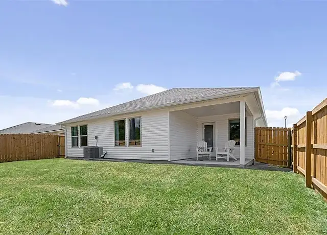 Photo of 16625 Poe Ave, Baton Rouge, LA 70816