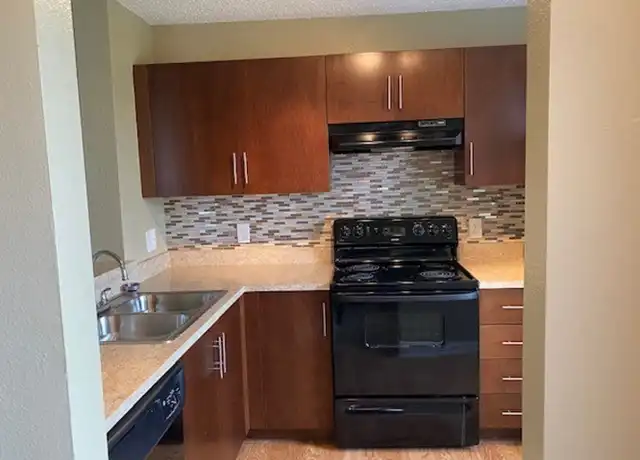 Property at 2801 NW 91st Ave, Coral Springs, FL, 33065, 1-2 bed, 1-2 bath, [object Object]