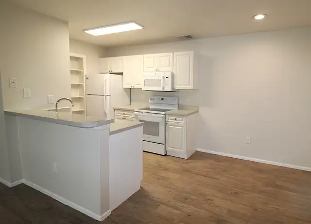 Property at 8103 45th Ct E Unit 4, Sarasota, FL, 34243, 2 beds, 2 baths, [object Object]