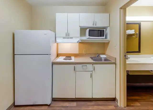 Property at Durham - University - 3105 Tower Blvd, Durham, NC, 27707, 0 beds, 1 bath, [object Object]