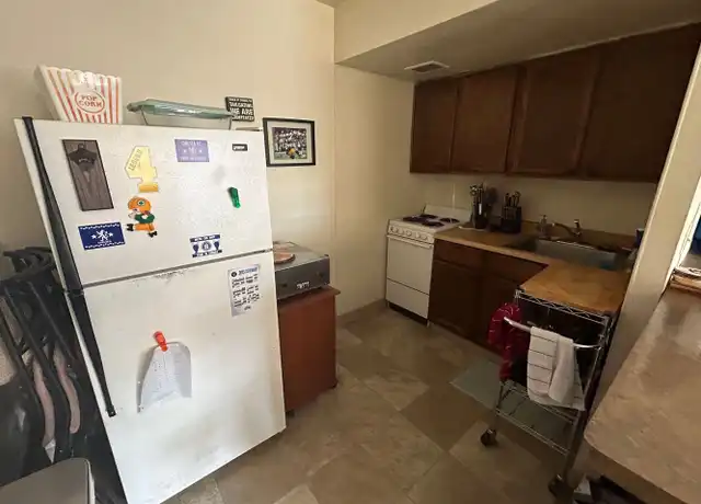 Property at 1029 E Knapp St Unit 810, Milwaukee, WI, 53202, 1 bed, 1 bath, [object Object]